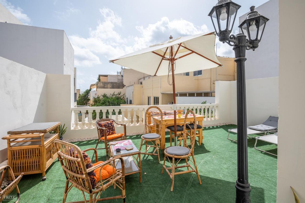 Close To Airport - Private Room With Private Bathroom Adults Only Gudja Εξωτερικό φωτογραφία