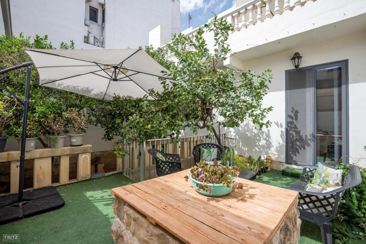 Close To Airport - Private Room With Private Bathroom Adults Only Gudja Εξωτερικό φωτογραφία